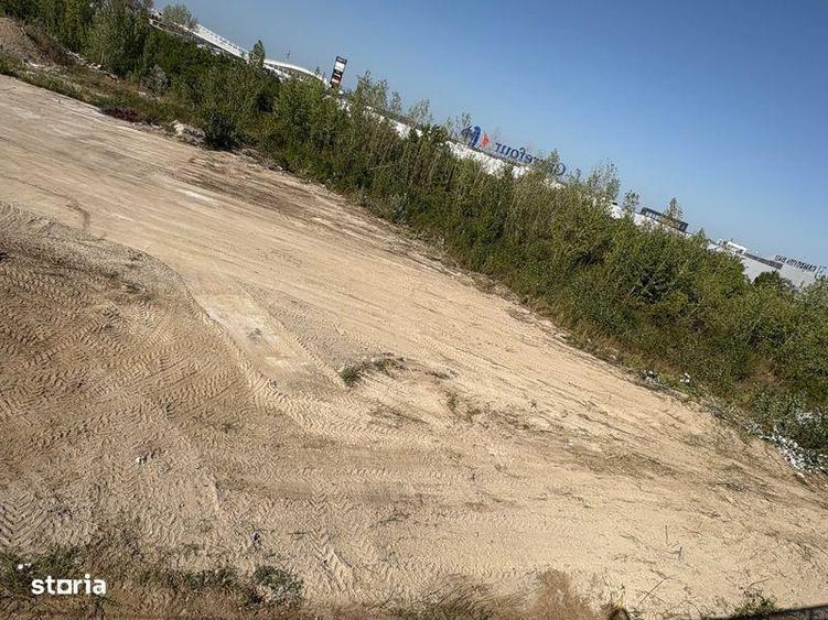 Teren de 1060 mp, în Industrială