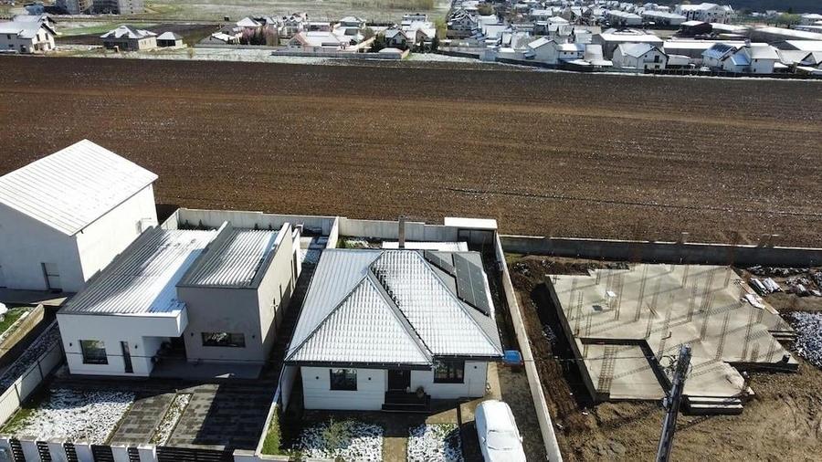 Casă individuală cu 4 camere cu Teren 350 Mp în Moara Nica