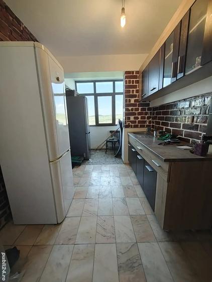 Apartament cu 2 camere decomandat în Hunedoara