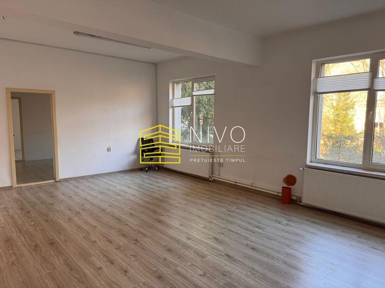 Birou, de 584 mp, în Mureșeni