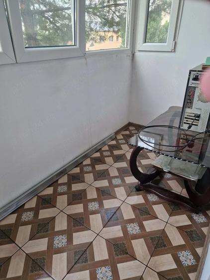 Apartament cu 2 camere semidecomandat în Micro 9