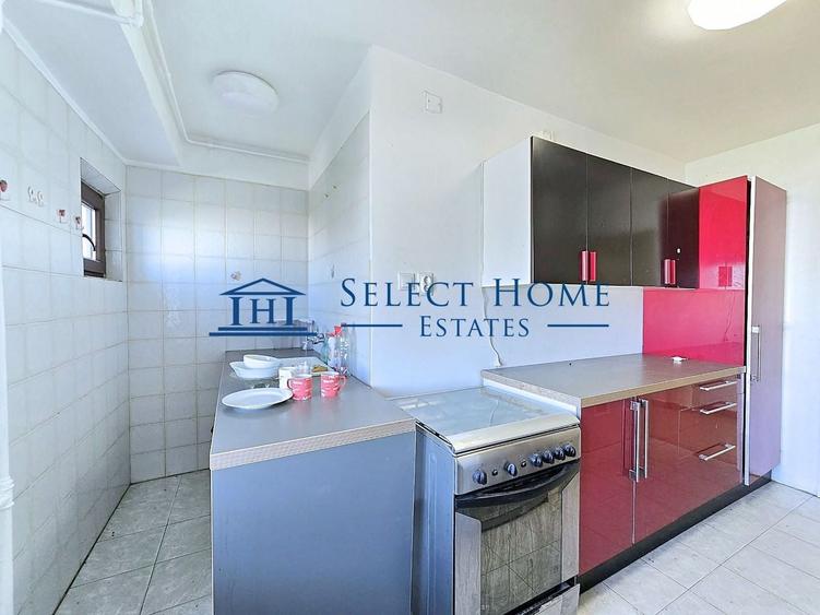 Apartament cu 5 camere decomandat în Unirii