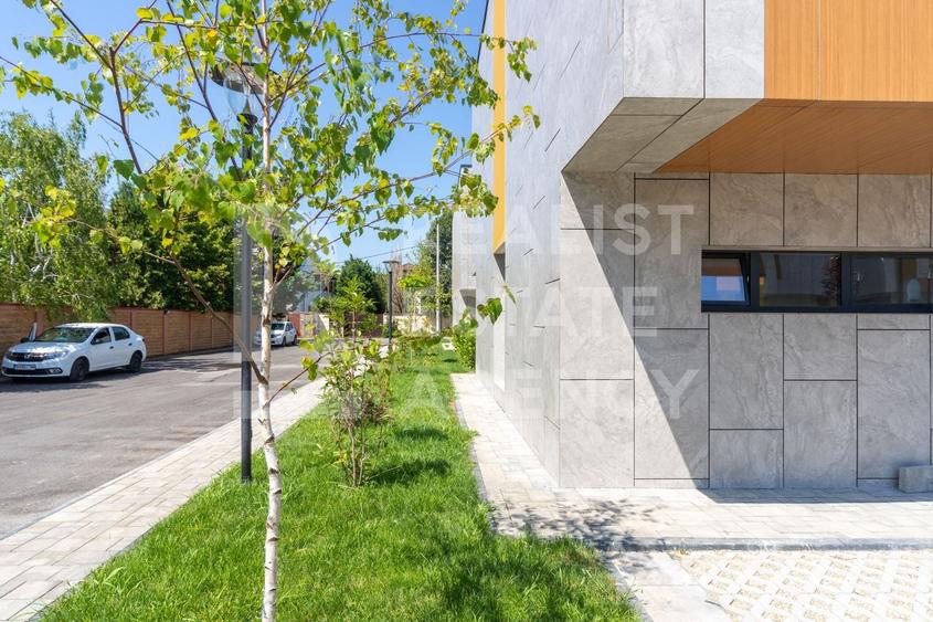 Casă individuală cu 5 camere cu Canalizare în Nord