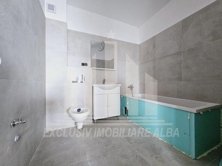 Apartament cu 2 camere decomandat în Cetate