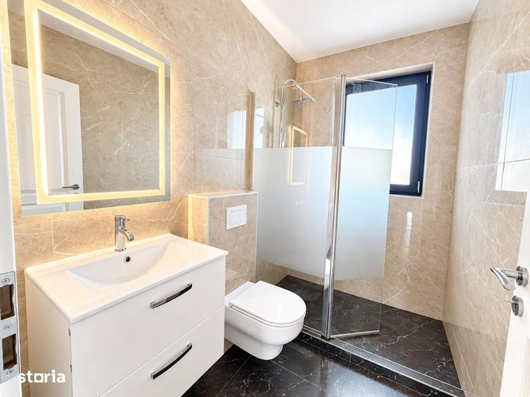 Casă cu 3 camere cu Teren 650 Mp în Tomești