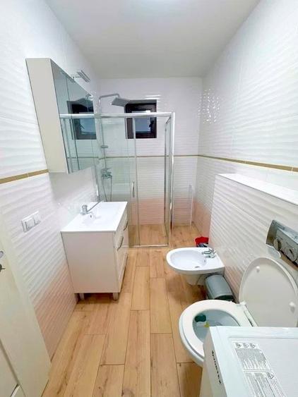 Apartament cu 2 camere semidecomandat în Mărăști