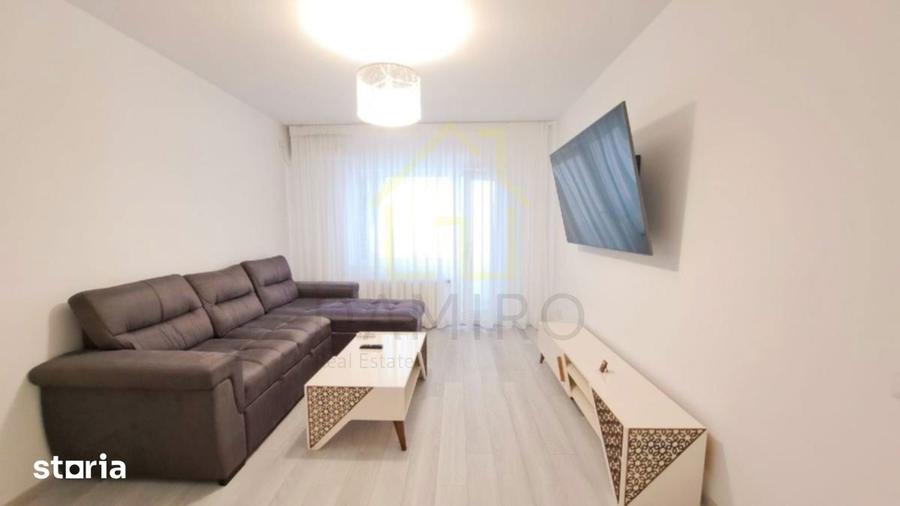 Apartament cu 3 camere decomandat, mobilat în Vitan