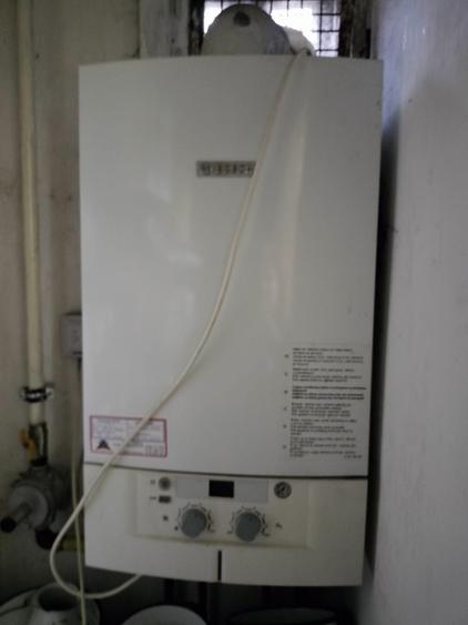 Se ofera spre vanzare un apartament cu 2 camere, situat in Resita, Strada Progresului nr. 2, Bloc 2, Scara 5,judetul Caras-Severin. - 4