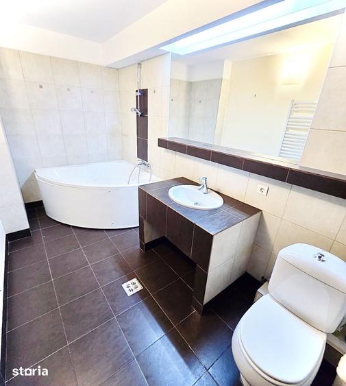 Apartament cu 4 camere decomandat în Floreasca