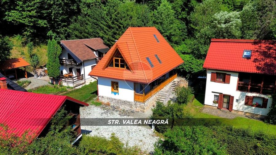Casă individuală cu 4 camere cu Teren 242 Mp în Firiza