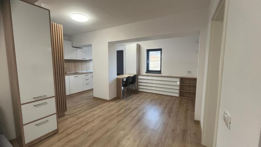 Apartament cu 2 camere în Cetate