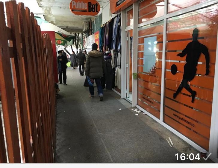 Spațiu comercial, de 45 mp, în Titan