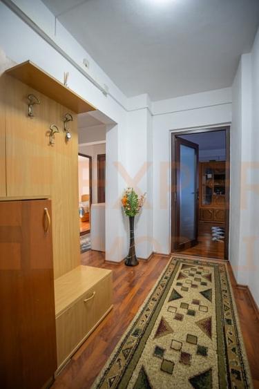 Apartament 2 camere de vânzare în zona Pod Butelii - Blocul SR - 20