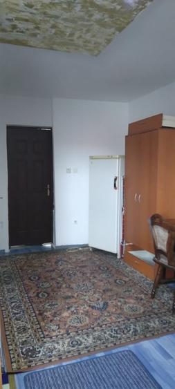 Garsonieră decomandată în Uverturii