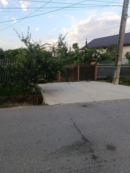 Casă cu 4 camere în Colacu