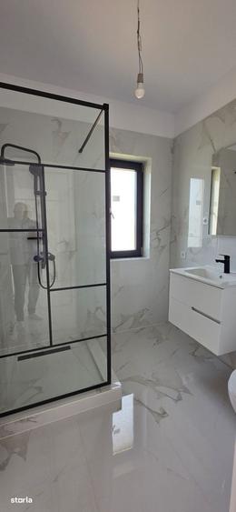 Casă cu 4 camere în Clinceni