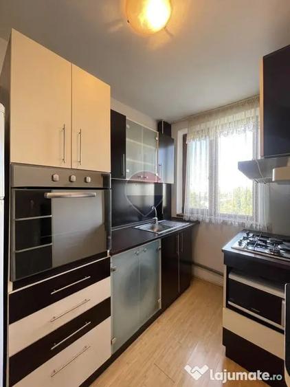 Apartament cu 2 camere decomandat în Drumul Taberei