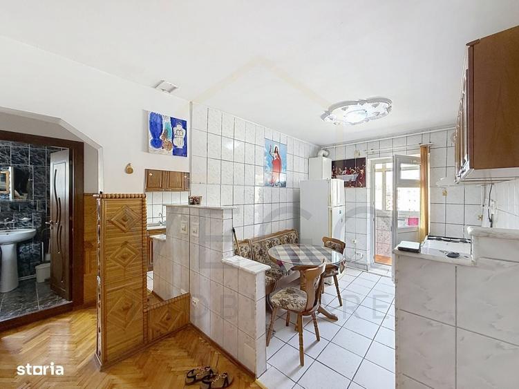 Apartament cu 2 camere, decomandat, 50 mp, parcare, zona Pod Calvaria - 8
