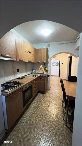 Apartament cu 2 camere decomandat în Cantacuzino