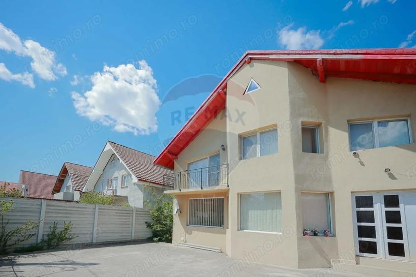 Casă cu 5 camere cu Teren 300 Mp în Sânmartin