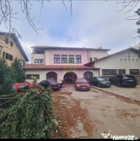 Spațiu comercial, de 711 mp, în Câmpina