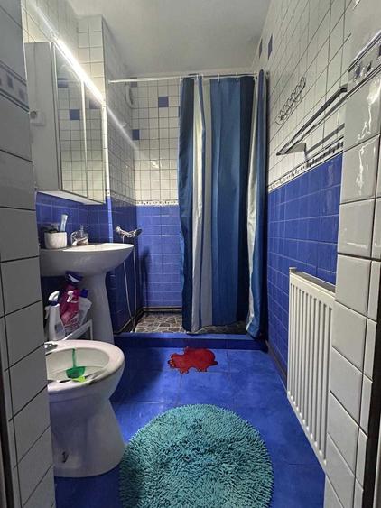 Apartament cu 3 camere semidecomandat în Țiglina 3