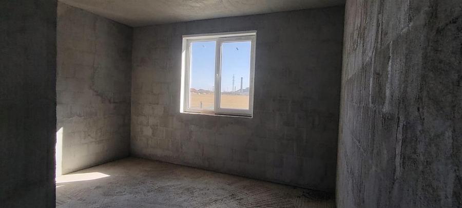 Casă cu 5 camere cu Teren 357 Mp în Episcopia Bihorului