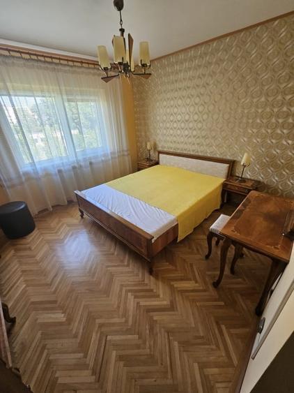 Apartament cu 4 camere decomandat, mobilat în Brazda lui Novac