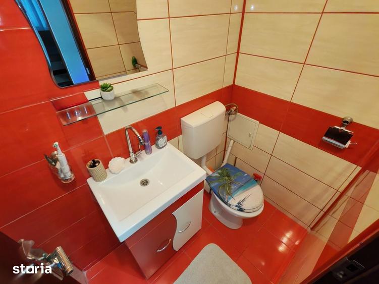 Apartament cu 4 camere în Far