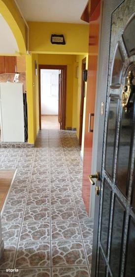 Apartament cu 4 camere în Central
