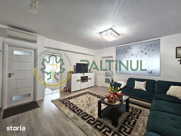 Apartament cu 4 camere decomandat în Central