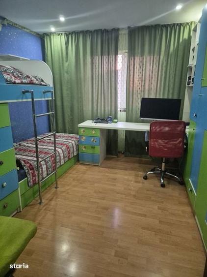 Apartament cu 3 camere decomandat în Aradul Nou