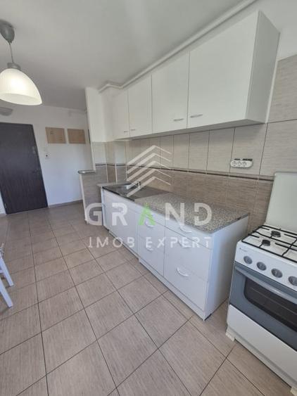 Apartament cu 2 camere decomandat, mobilat în Zorilor