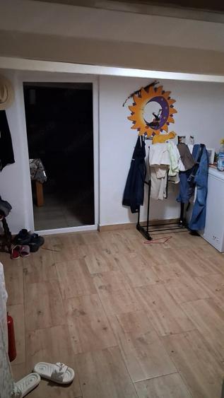 Casă cu 3 camere cu Teren 1390 Mp în Smeeni