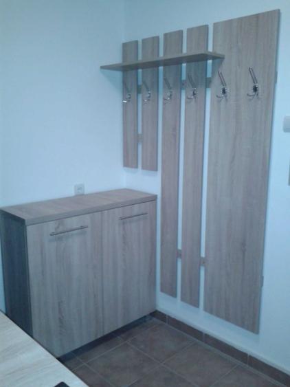 Casă cu 2 camere decomandat în Central