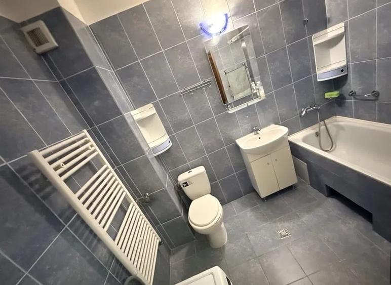Apartament decomandat, etajul 1, garaj individual, strada Stejarului - 7