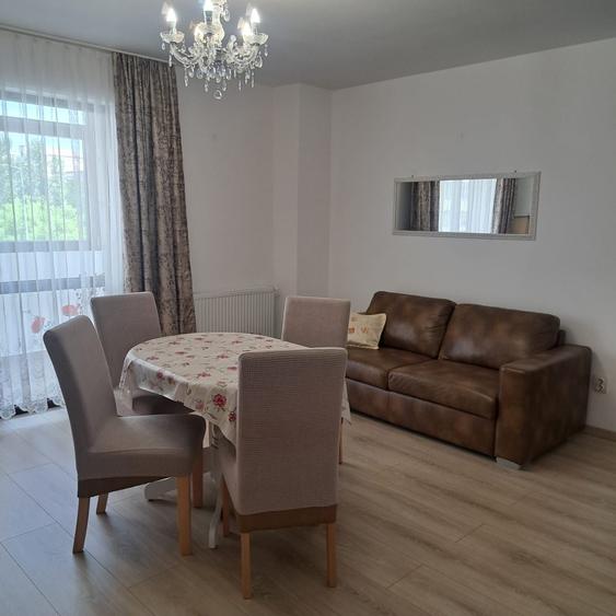 Apartament cu 2 camere semidecomandat în Central