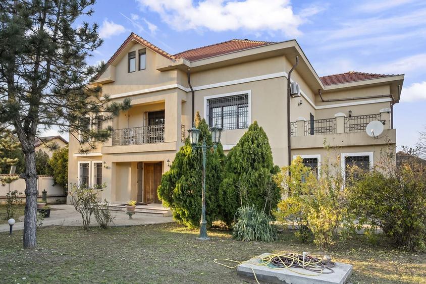 Casă cu 6 camere cu Canalizare în Corbeanca