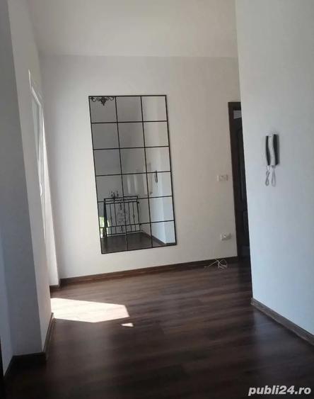 Casă cu 5 camere în Central