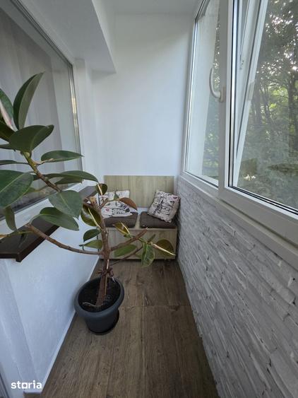 Apartament cu 4 camere decomandat în Tomis Nord