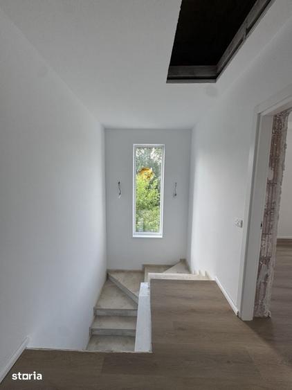 Casă cu 4 camere cu Teren 300 Mp în Nord