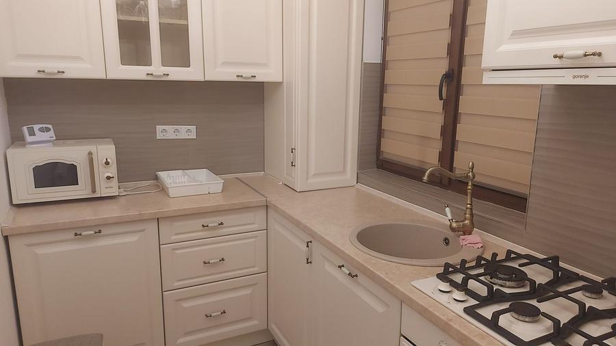 Apartament cu 2 camere decomandat în Florești