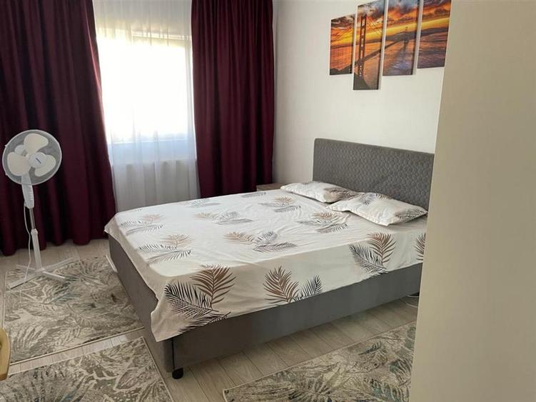 Apartament cu 3 camere decomandat, mobilat în Cug