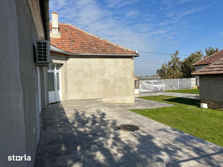 Casa de Vanzare la Cheie in Orasul Ineu Jud Arad, Teren 1439 mp. - 18