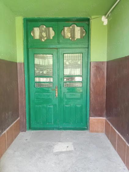 Casă cu 3 camere în Central