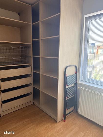 Apartament cu 4 camere decomandat în Pandurilor