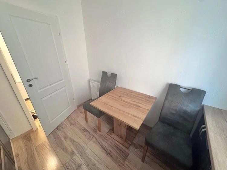 Apartament cu 2 camere decomandat în Dumbrăvița