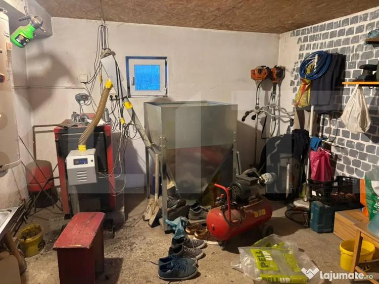 Casă cu 3 camere cu Teren 1400 Mp în Iratoșu