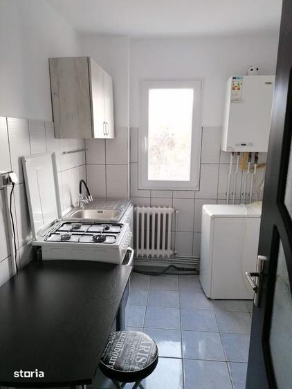 Apartament 2 camere | Podu de Piatra | semidecomandat | 400 - 6