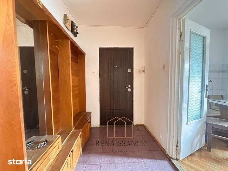 Apartament 3 camere | 2 bai | Garaj propriu | 2 boxe | Calea Girocului - 11
